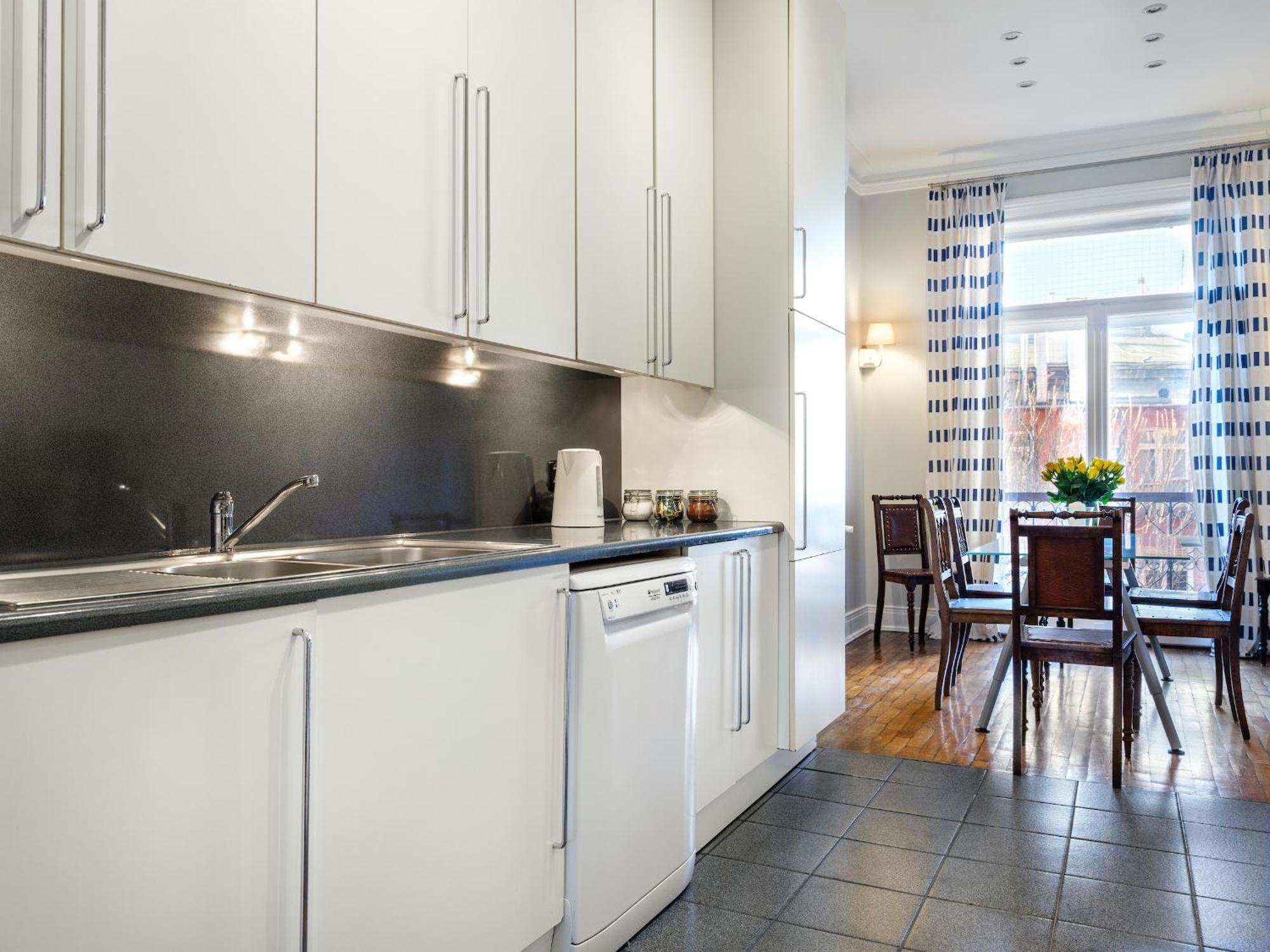 Tyzenhauz Apartments Podwale Street Krakau Buitenkant foto